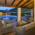 Villa Rafalet Baix *